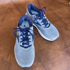 Brooks Beast 20 Running Shoes Sneakers, Gray/Navy Blue, Men's Size 11 (Wide 2E)